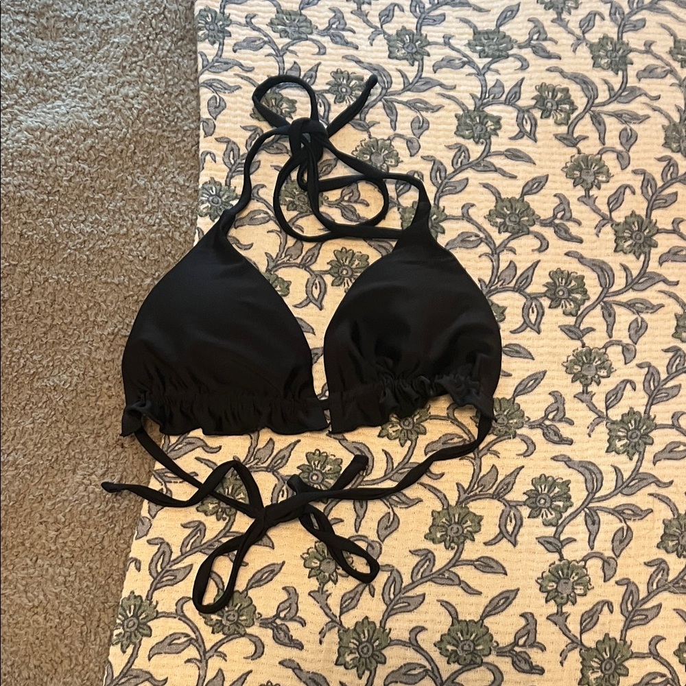 SHEIN Black Triangle Halter Bikini Top